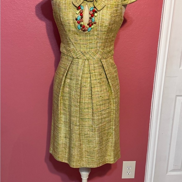 Kay Unger Green Yellow Pleated Sheath Dress - Picture 1 of 13